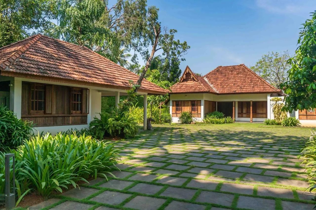 Вилла Cheppanam House By Veo - Part Of Stayvista Коччи