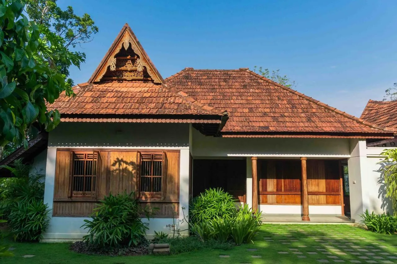 Вилла Cheppanam House By Veo - Part Of Stayvista Коччи